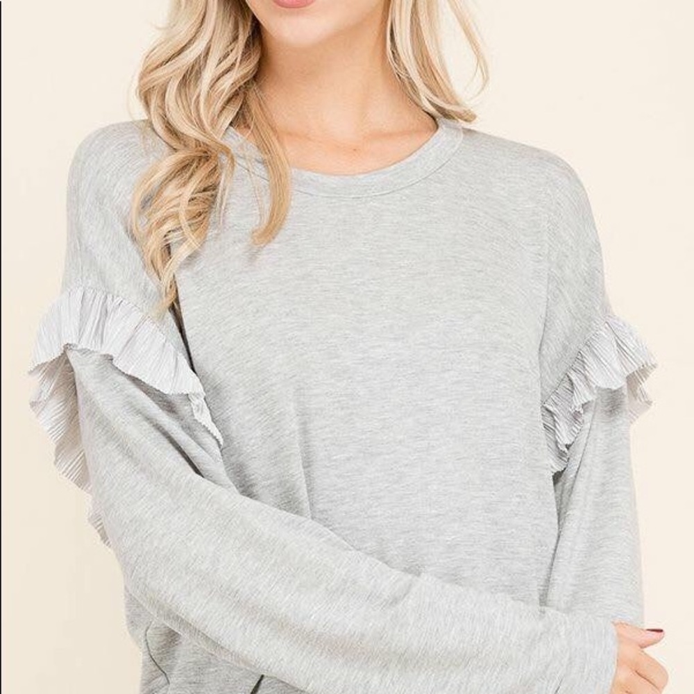 Gray long sleeve top